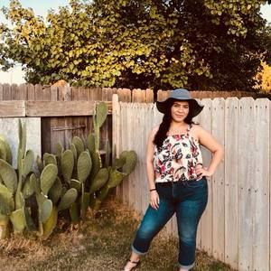 Meet your Posher, Jazmin